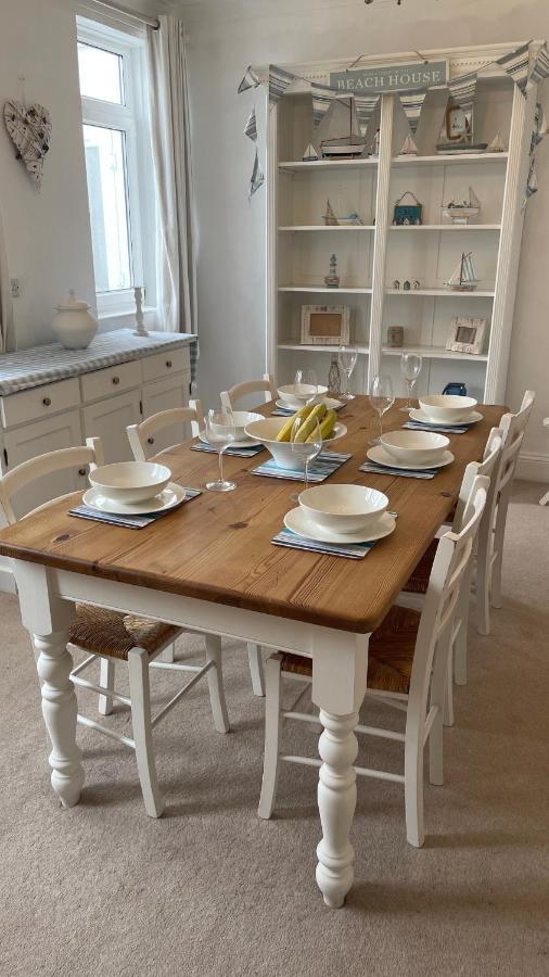 Ivy Seaside Hot Tub Retreat Holiday home Seahouses
