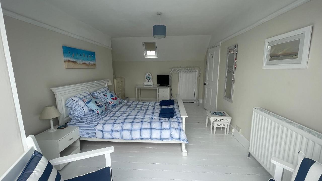 Ivy Seaside Hot Tub Retreat * Seahouses